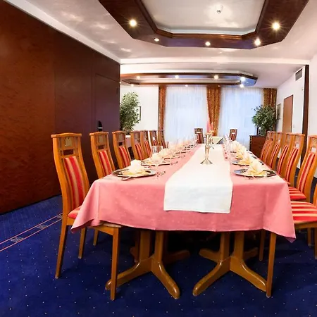 Hotel Partner Alter Speicher 4*